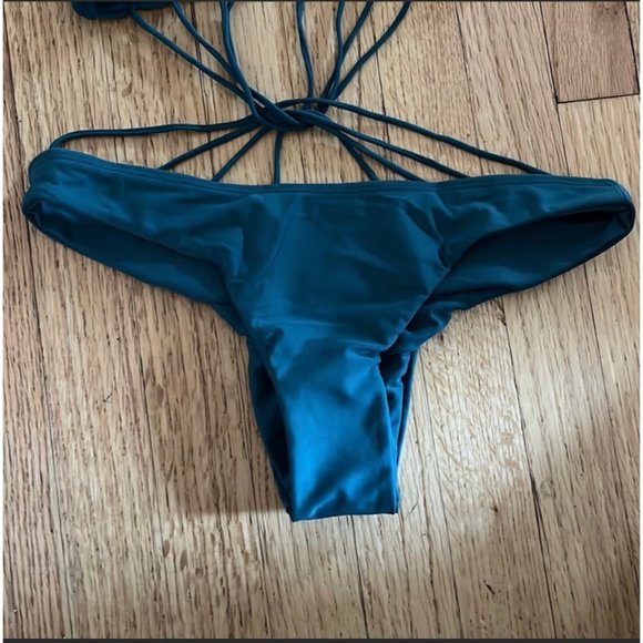 - New Mikoh Seychelles Monokini One Piece swimsuit - Picture 3 of 5